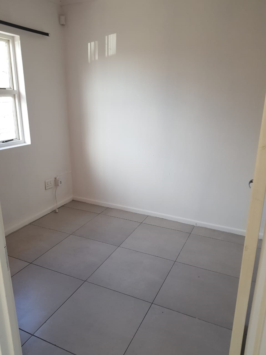 2 Bedroom Property for Sale in Highbury Park Western Cape